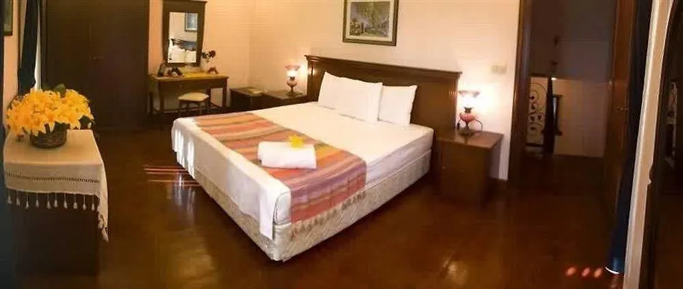 Arion Resort Hotel Gümüşlük 3*,